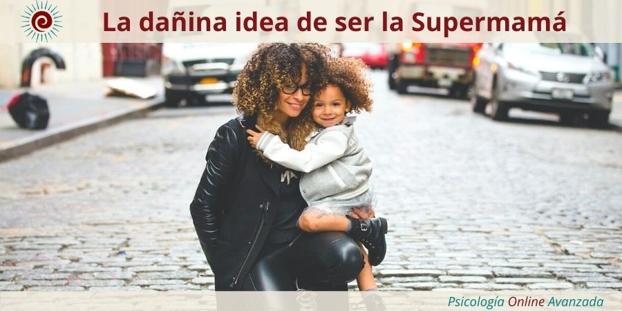 La dañina idea de ser la Supermamá, Bajo peso, Obesidad, Anorexia, Bulimia, Atracón, Anorexia Nerviosa, Purgas, Ejercicio Excesivo, Comer en exceso